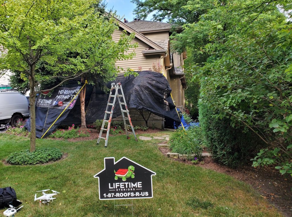 roofing contractors in winnetka protect landscaping