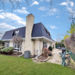 roofing contractors in Northbrook show complete mansard roof